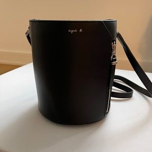 Agnes B black leather crossbody bucket bag